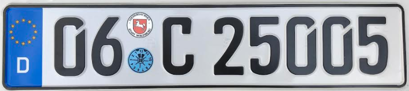 German Black Font on white plate with stadt seals (Single) 
